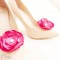 Bijoux de chaussures mariage rose fuchsia fleur et cristal escarpins nude