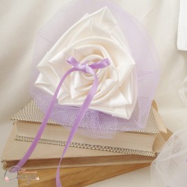 Mariage mauve parme ivoire porte-alliance Duo floral 