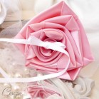 Mariage rose blanc porte-alliances Duo fleurs original