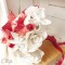 Bouquet de mariage original rouge bordeaux rose ivoire fleurs de papier personnalisé "Crazy Love"