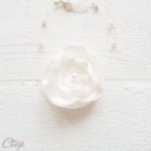 Bracelet mariée fleur blanche romantique "Lila" Bijou mariage personnalisable
