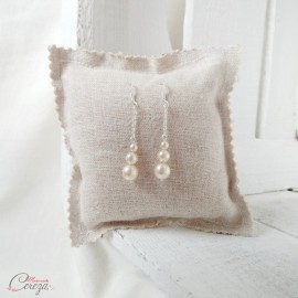 Boucles d'oreille mariee perles simples et originales "Alma"