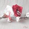 Porte-alliance fleur mariage rouge blanc