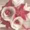 Bouquet mariage original rouge blanc origami fleurs de papier "Crazy Love"