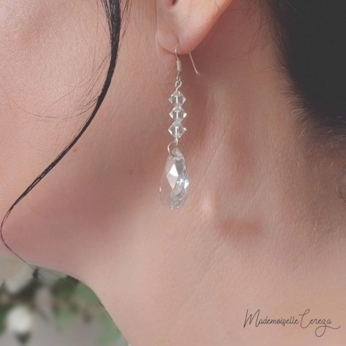Boucles d'oreilles Swarovski pendantes cristal chic "Victoria"