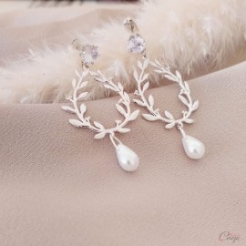 Boucles d'oreille mariee bohème chic feuille de laurier perle goutte "Santorin"