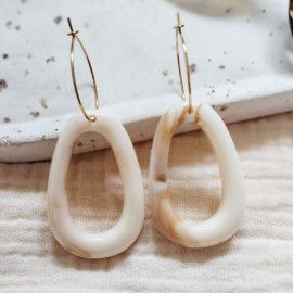 Boucles d'oreille maxi beige marbré  - Bijou tendance