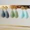 Boucles d'oreille goutte bleu céladon - Bijou bohème tendance