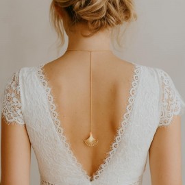 Collier dos nu bohème pendentif graphique "Athina"  Bijou mariage 