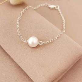 Bracelet mariée perle solitaire tendance minimaliste "Lou"  Bijou mariage 
