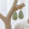 Boucles d'oreille goutte vert pâle - Bijou bohème tendance