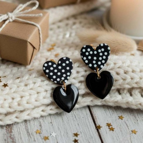 Boucles d'oreilles coeurs noir pois - Bijou tendance Boucles d'oreilles coeurs noir pois - Bijou tendance