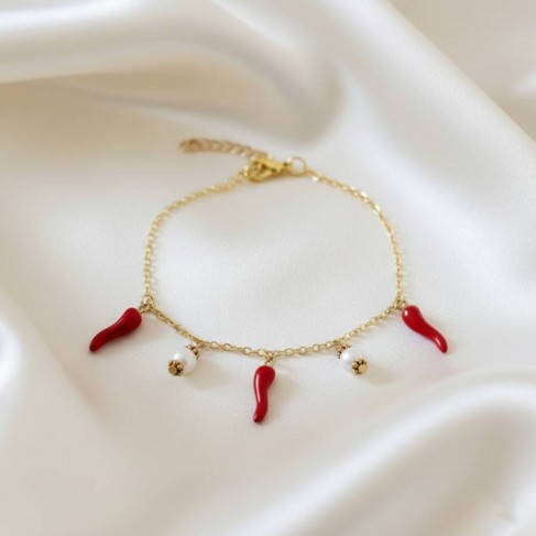 Bracelet breloques piment rouge blanc style basque - Bracelet charms