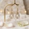 Boucles d'oreille pendantes filigrane doré blanches - Style bohème chic