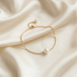 Bracelet mariée perle solitaire tendance minimaliste "Lou"  Bijou mariage 