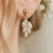 Boucles d'oreille chic zircons forme feuille "Cilia" - Bijoux mariage