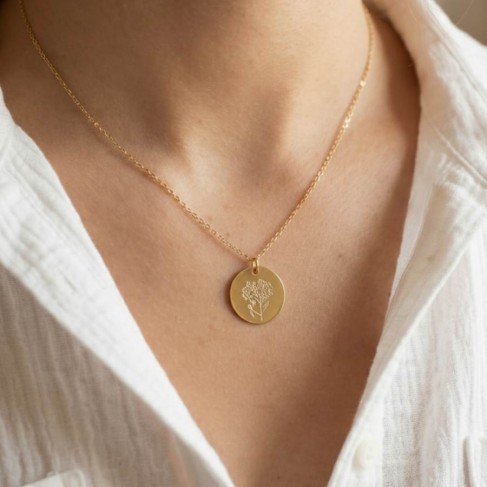 Collier m&eacute;daille fleur grav&eacute;e - Bijou pr&eacute;cieux 
