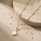 Collier Trèfle en Nacre Naturelle — Chaîne Perlée Acier Inoxydable Doré