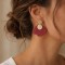 Boucles d'oreille résine pétales de fleur rouge  - Bijou tendance