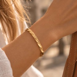 Bracelet jonc torsadé doré en acier inoxydable "Ondine" - Bijou bohème chic