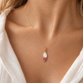 Collier nacre véritable et calcédoine rose "Capucine"