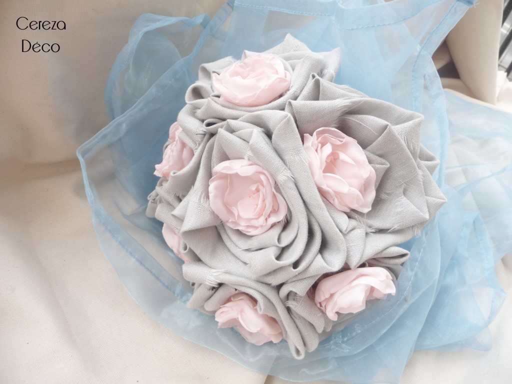 mariage rose et gris bouquet de mari