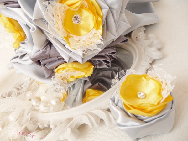 boutonniere marie mariage jaune gris