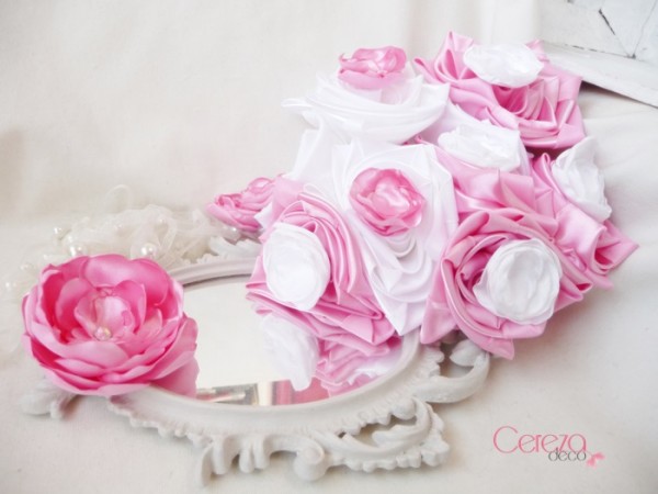 bouquet mariee original tissu satin rose blanc