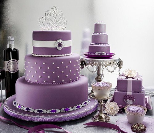 wedding cake sweet table candy bar mariage parme violet argent lavande 