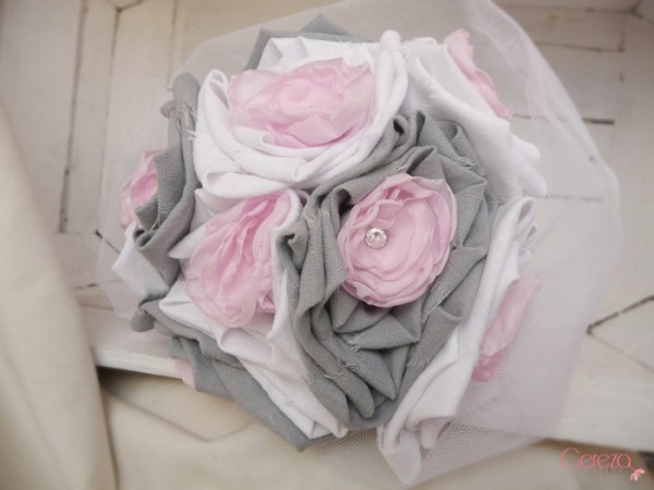 mariage rose gris blanc bijou strass feerique