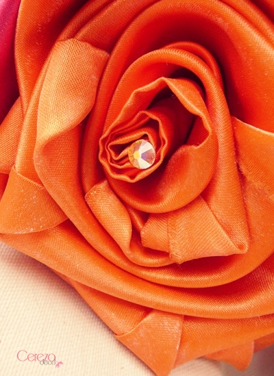 mariage colore boheme orange rose fuchsia bouquet tissu Mademoiselle Cereza Deco