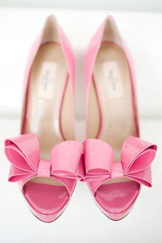 chaussures escarpins de mariée originaux rose bonbon vernis valentino Mademoiselle Cereza blog mariage