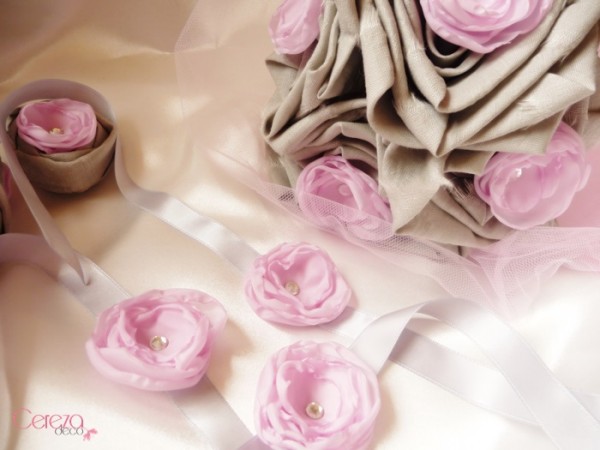 mariage rose gris ensemble accessoires Cereza Deco