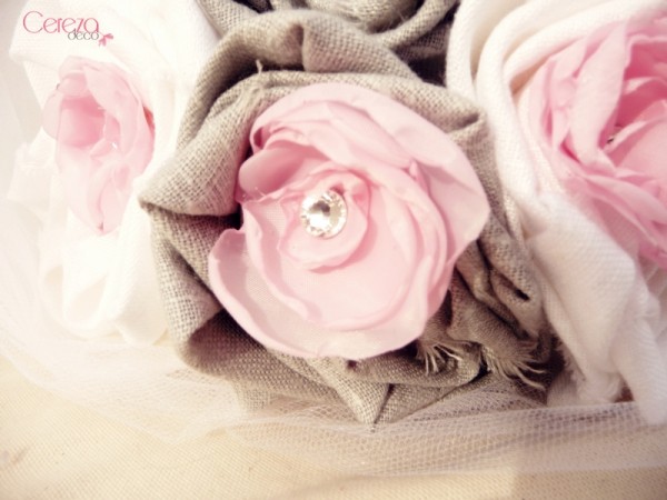 bouquet mariage tissu original rose blanc gris strass cereza deco 3