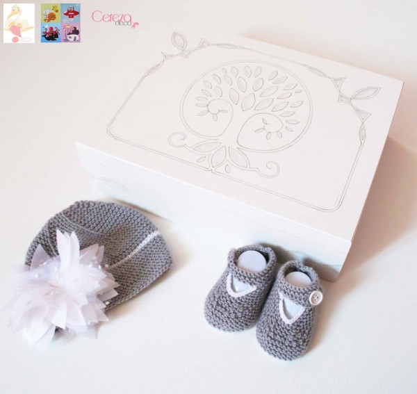  ensemble gris blanc layette fleur faite main coffret 6