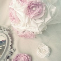 bouquet de mariee boutonniere & fleur coiffure ivoire rose poudre Mademoiselle Cereza deco 1