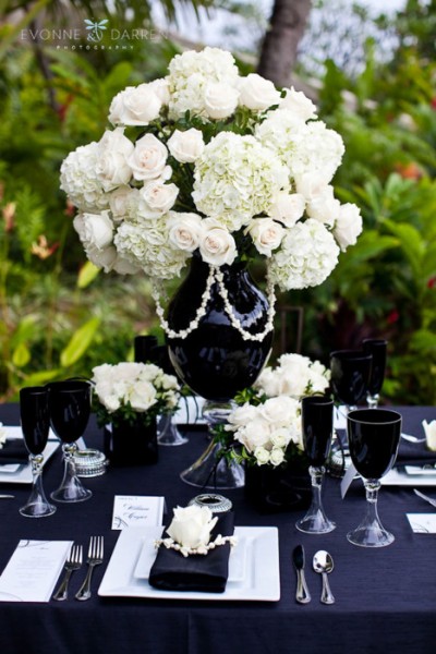 mariage baroque deco table  noir original fleur bMademoiselle Cereza blog mariage 
