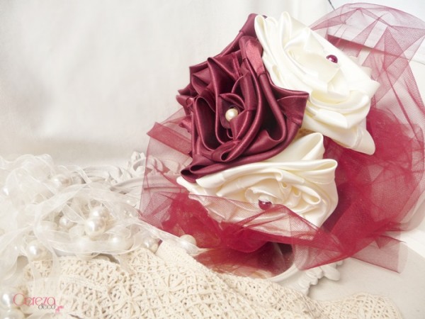 mariage ivoire bordeaux bouquet mariée original tissu bijou éternel cereza deco 8