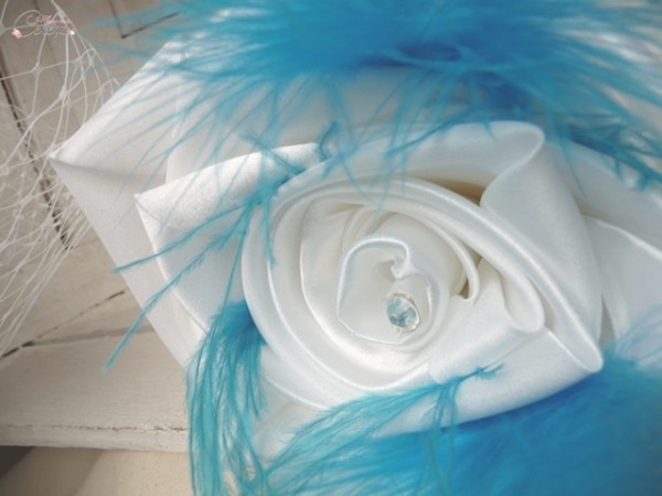 bouquet demoiselle honneur blanc turquoise plumes cereza