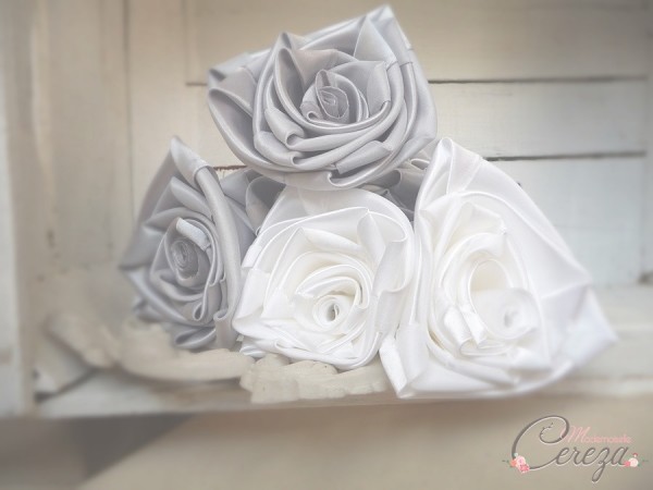 bouquet mariage gris argent blanc original tissu satin cereza 1