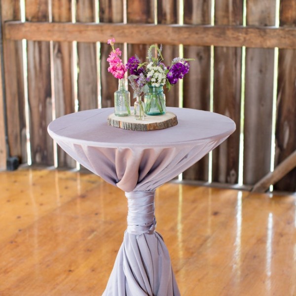 idees mariage rose violet blanc decoration florale table cereza Mademoiselle Cereza blog mariage
