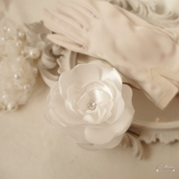 bijou de tête mariage fleur pivoine ivoire strass  personnalisée cereza mademoiselle