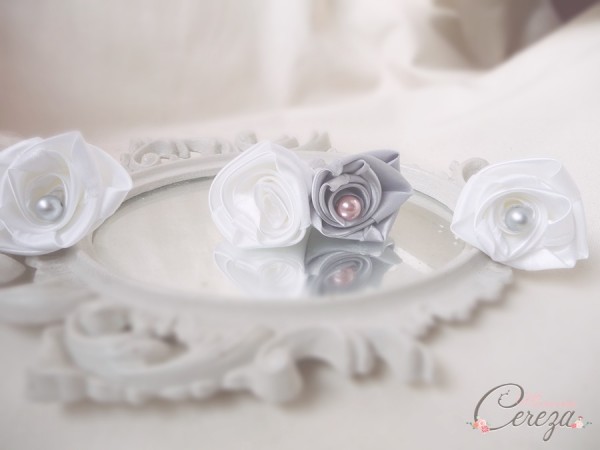 boutonnieres mariage gris blanc rose cereza mademoiselle