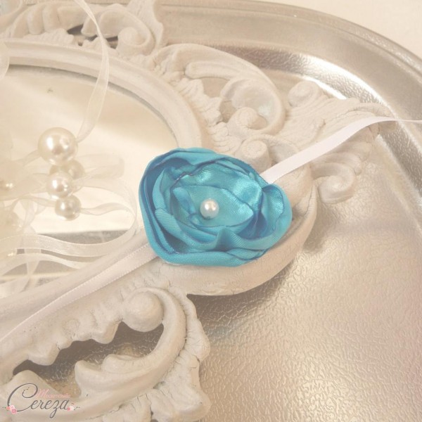 bracelet fleur tenue demoiselle honneur mariage turquoise cereza 1