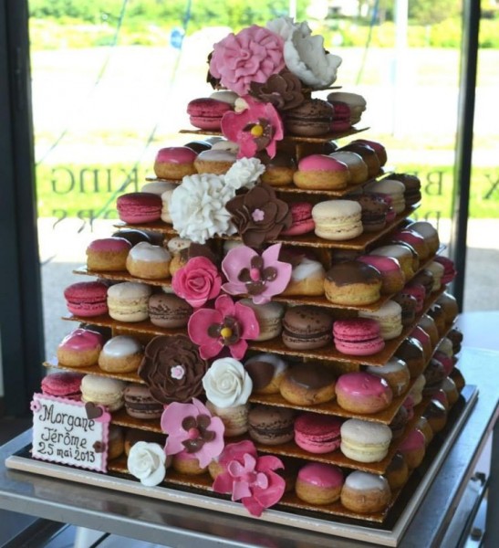 idées originales de dessert de mariage piece montee macarons choux