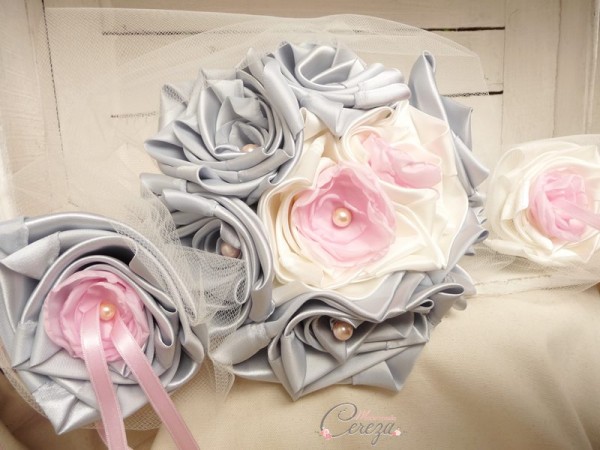 bouquet de mariée original fleurs de papier cereza mademoiselle