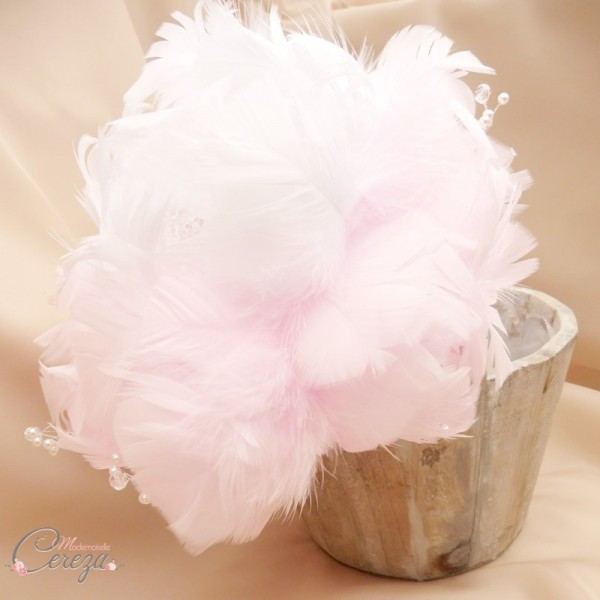 bouquet de mariée pivoine rose blanc plumes bijoux cereza mademoiselle (7)