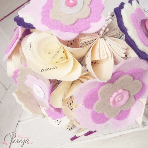 bouquet de mariee original papier boutons rose beige violet cereza mademoiselle