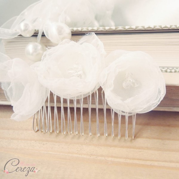 peigne chignon mariée fleurs organza perles cristal cereza mademoiselle