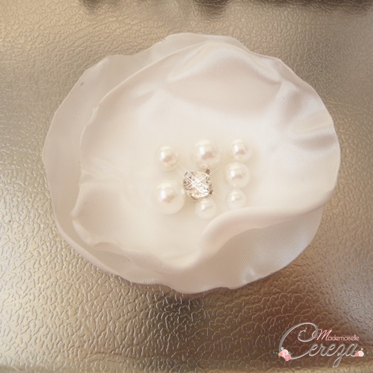 fleur vaporeuse strass cristal & perles pour bouquet de mariée personnalisé cereza mademoiselle